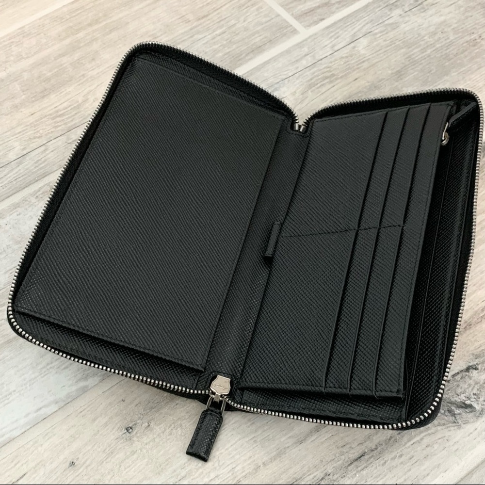 Prada Black Saffiano Leather XL Organizer Wallet - Picture 8 of 12